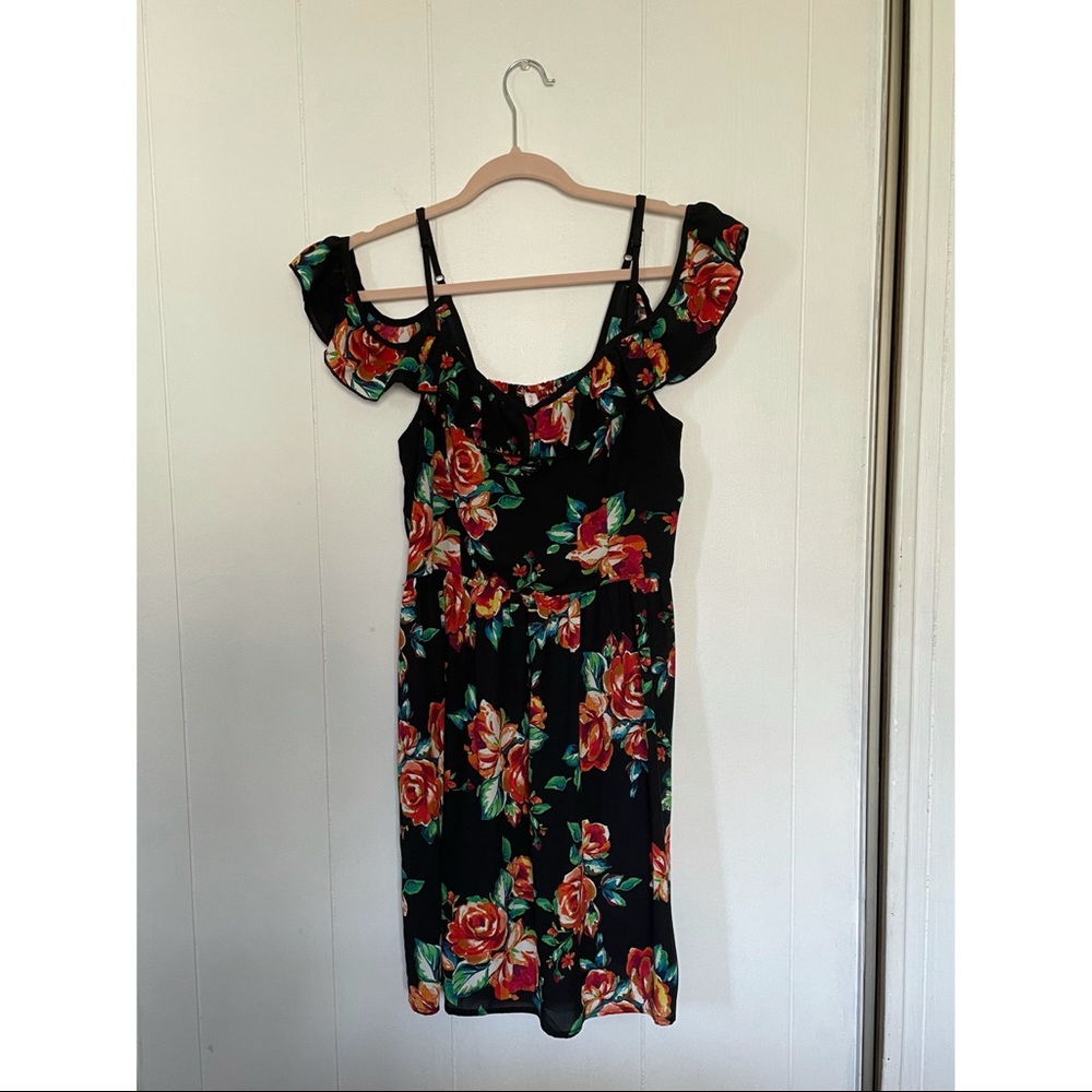 Xhilaration black floral ruffle sleeve midi dress